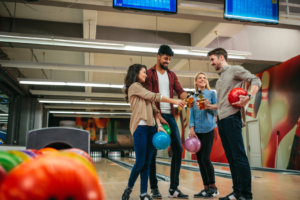 holiday-bowling-party-hillside-bowl