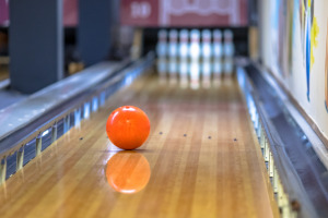 Best bowling alley in Bellwood Illinois